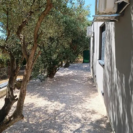 Apartment Nicol Split